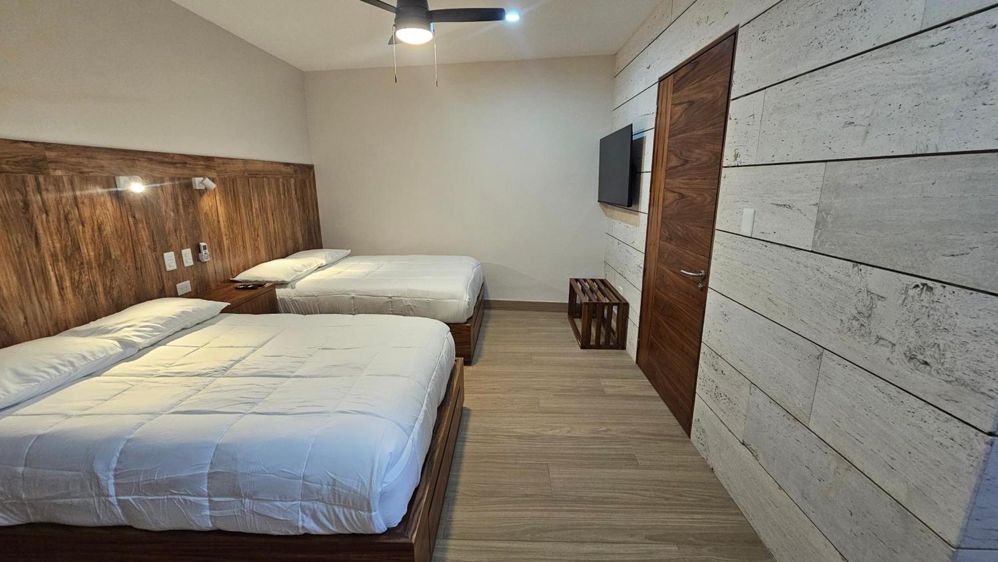 Xoza Hotel Urban Escape Cancún Buitenkant foto